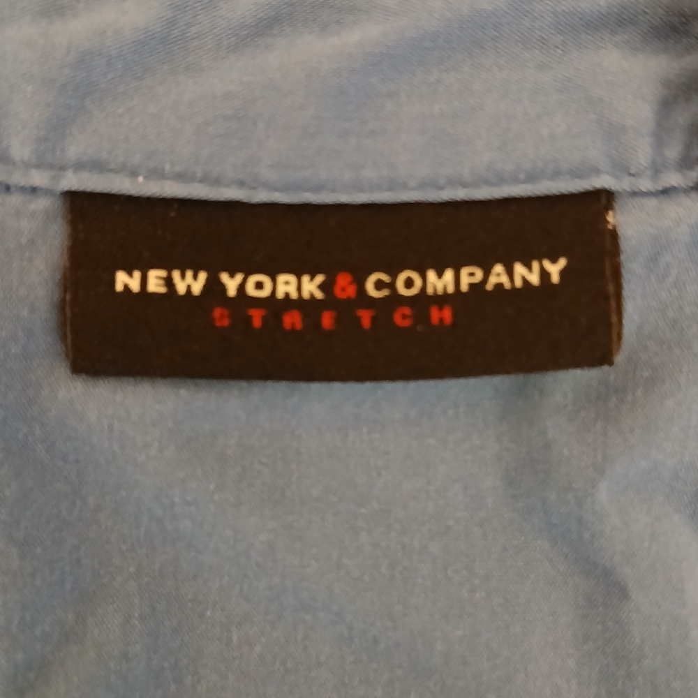 Ladies New York & Company Blue Button Up 3/4 Sleeve Shirt Blouse Small - Picture 3 of 5